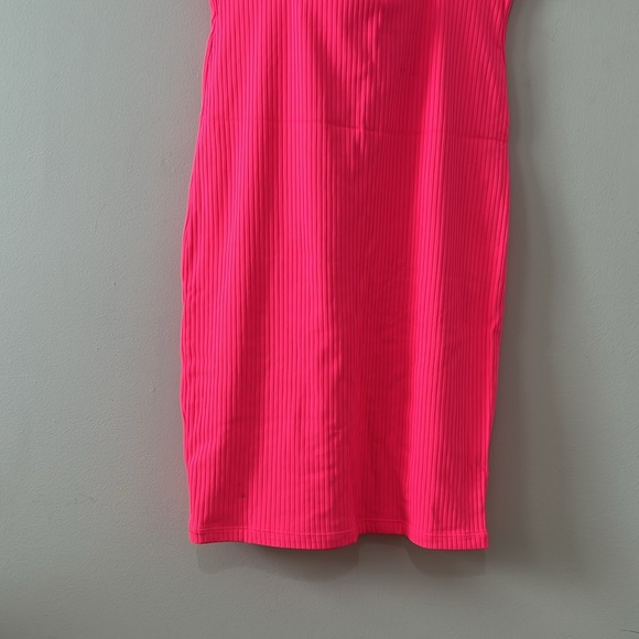 Victoria Sport Strappy Ribbed Dress - Picture 4 of 12